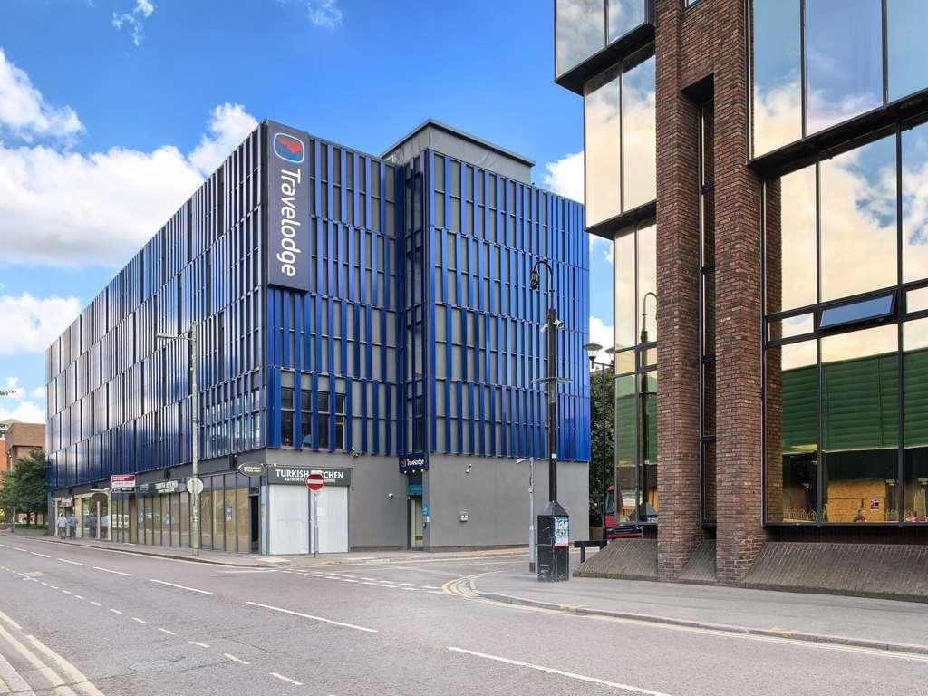 Travelodge Peterborough Central Екстер'єр фото